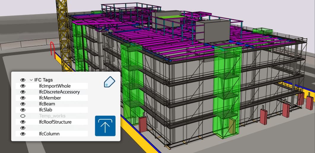 Fichier IFC importé dans SketchUp montrant l’extérieur d’une charpente de bâtiment. La légende d'écran indique les classes IF