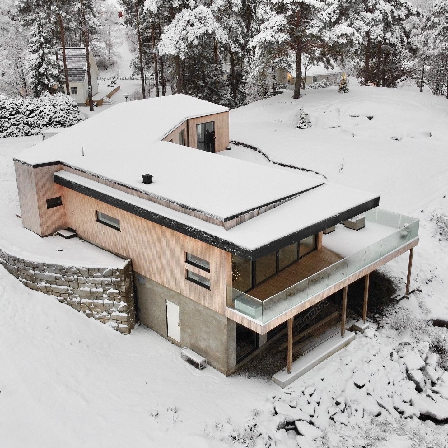 Photograph of the completed home.