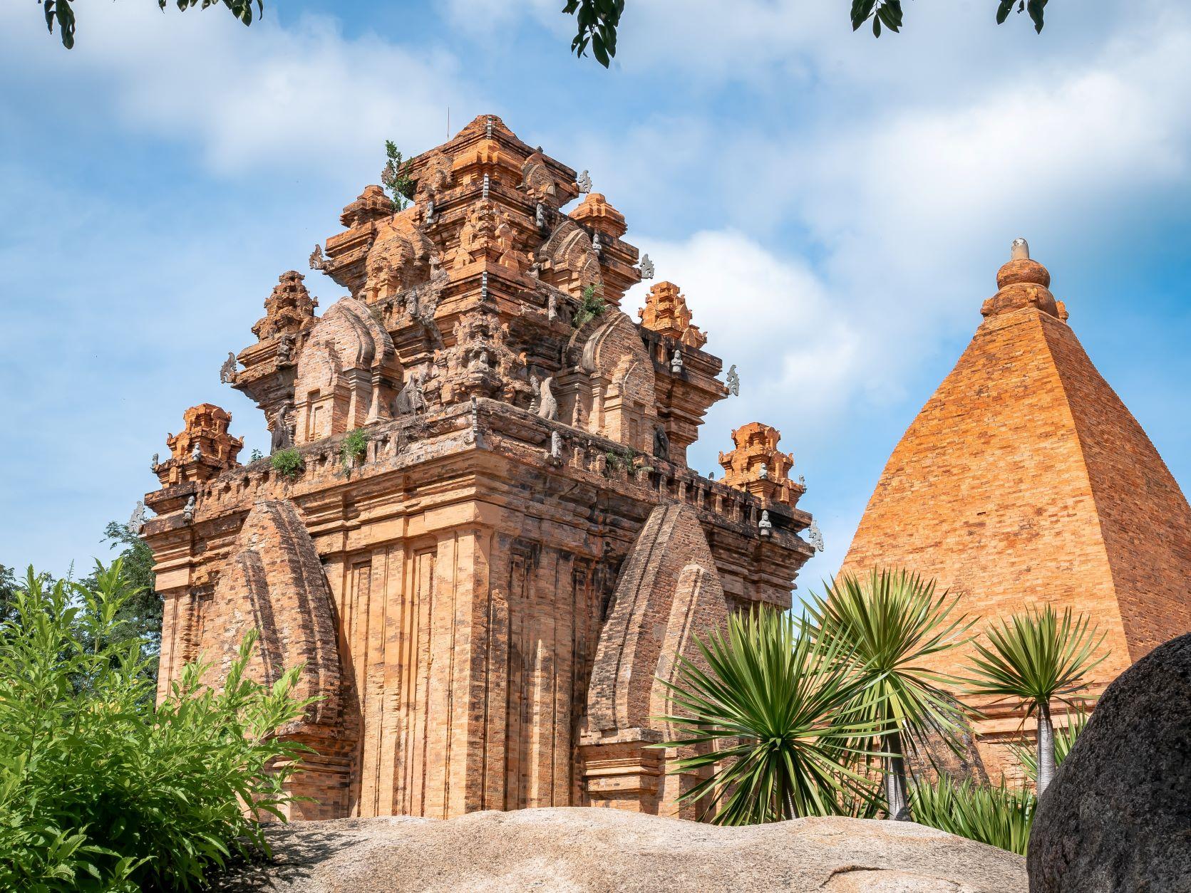 Tháp Bà Ponagar Tower - Ancient Temple, featuring staggered brick design, a niche created by the Champa Kingdom.